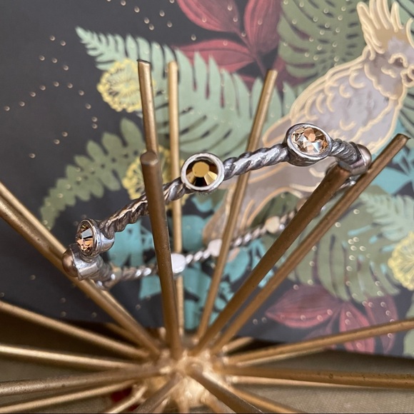 BRIGHTON BRACELET SINGLE SMALL BANGLE MAGNETIC HINGE WITH GOLDEN PEARLS/STONES - Picture 9 of 15